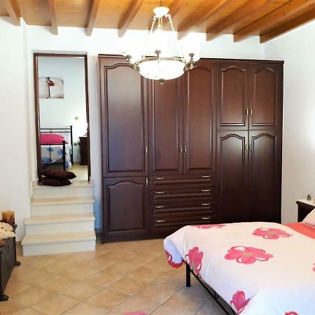 Apiranthos Diamond Maisonette In Naxos Aperathos Luaran gambar